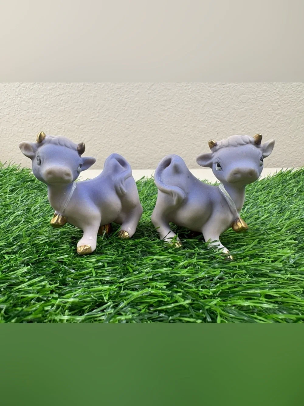Vintage Victoria Ceramics Ceramic Cow Salt and Pepper Shakers